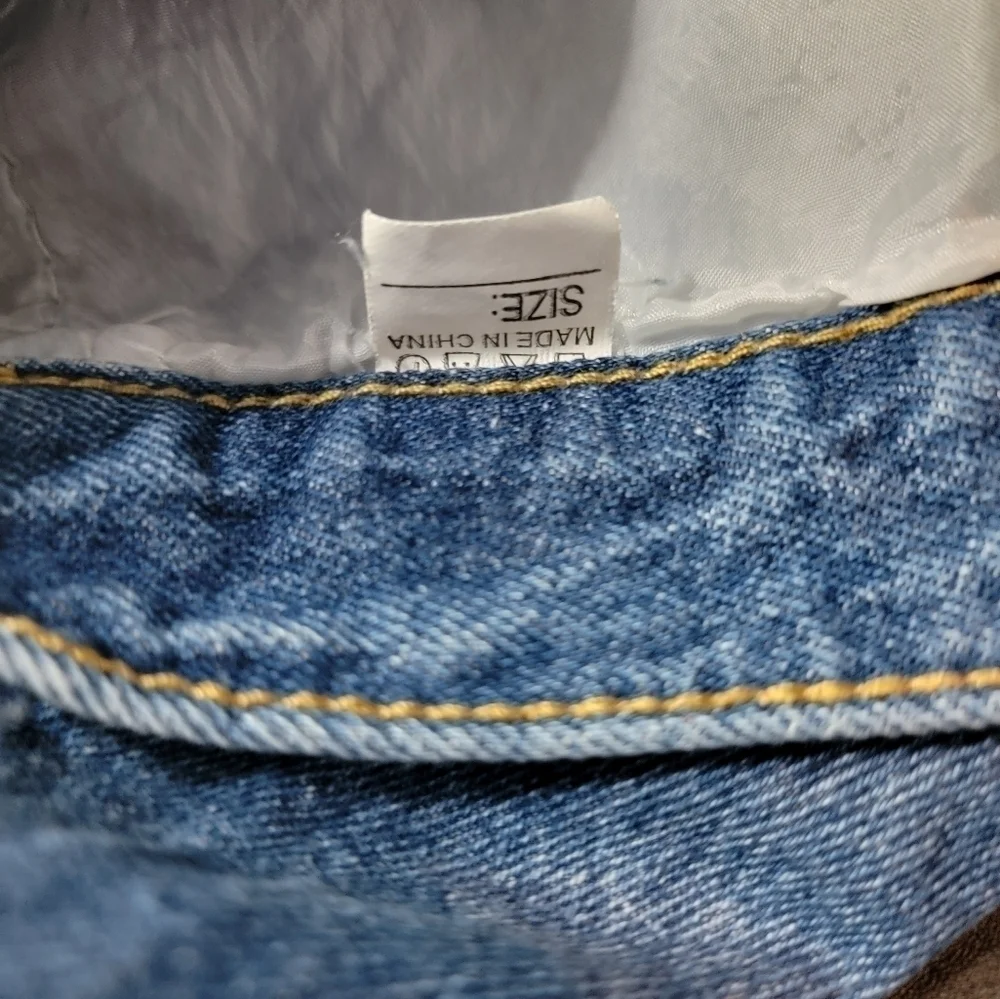 DENIM Distressed Mini Raw Hem Skirt Blue - Picture 3 of 3